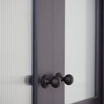 0223 - Guildford Knob - Round Rose - Matt Black - Passage
