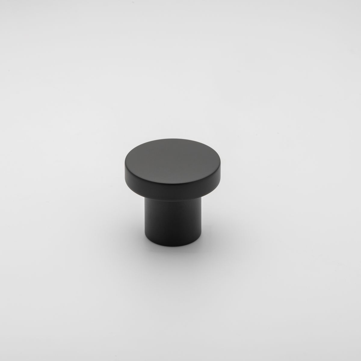 0498 - Osaka Cupboard Knob P28xD32mm - Matt Black