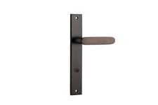 10748 - Bronte Lever - Rectangular Backplate - Signature Brass - Passage