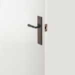 10736P85 - Sarlat Lever - Stepped Backplate - Signature Brass - Privacy