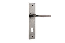 Chamfered