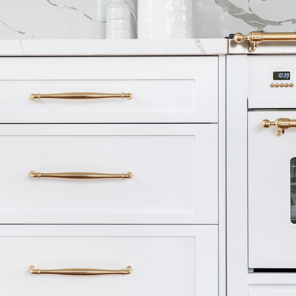 21080 - Sarlat Cabinet Pull - CTC256mm - Polished Brass