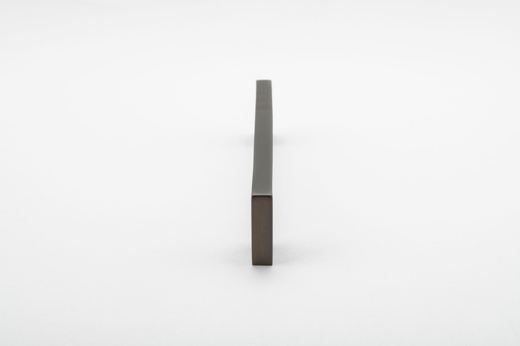 0520 - Cali Cabinet Pull - 160mm - Signature Brass
