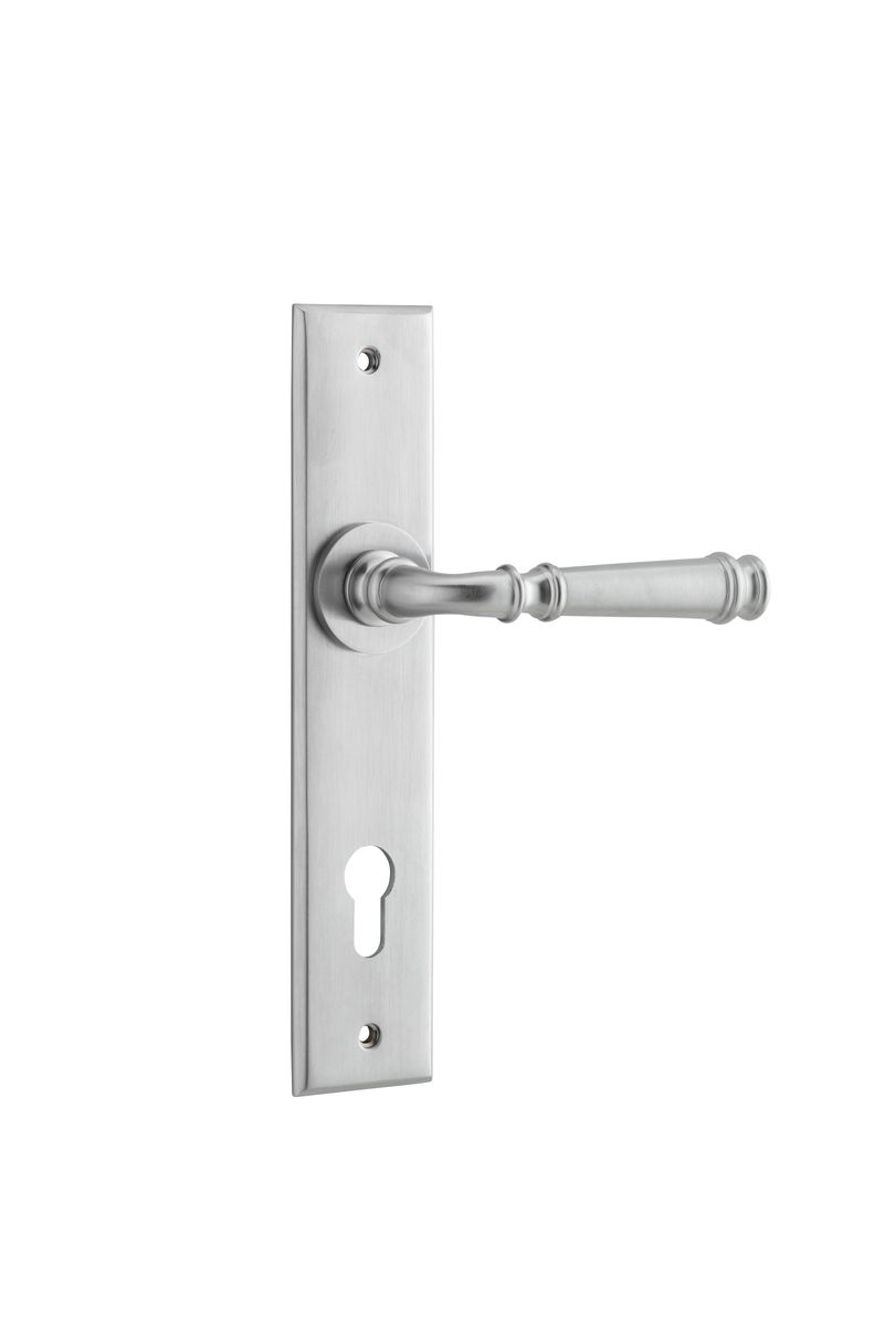 12286E85 - Verona Lever - Chamfered Backplate - Brushed Chrome - Entrance