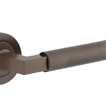 Brunswick Lever - Round Rose