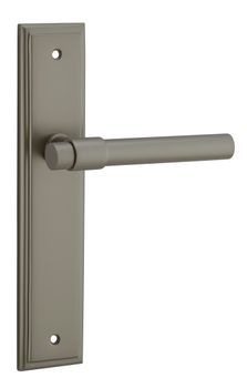 Helsinki Lever - Stepped Backplate