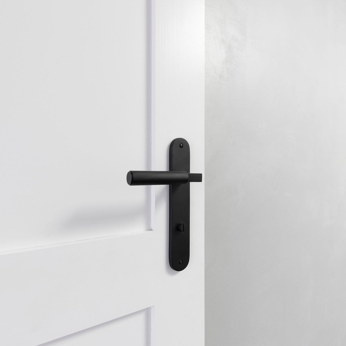 12768P85 - Brunswick Lever - Oval Backplate - Matt Black - Privacy