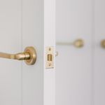 0451 - Annecy Lever - Round Rose - Brushed Brass - Passage