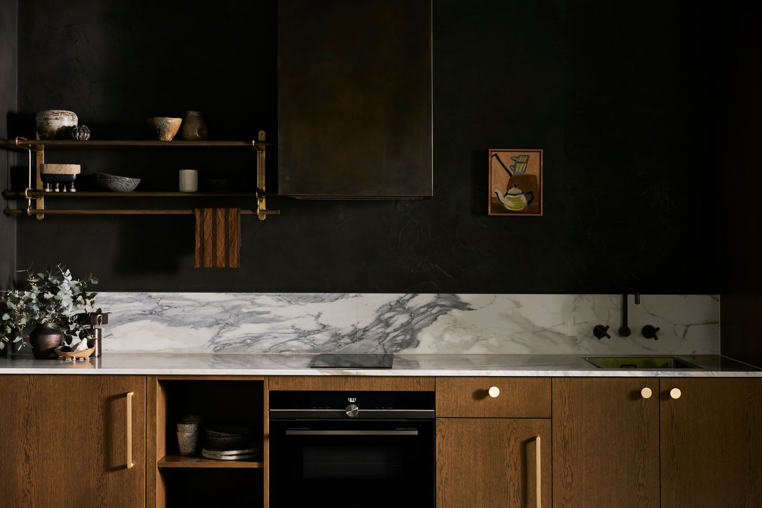 20976B - Osaka Cabinet Pull with Backplate - CTC256mm - Brushed Brass