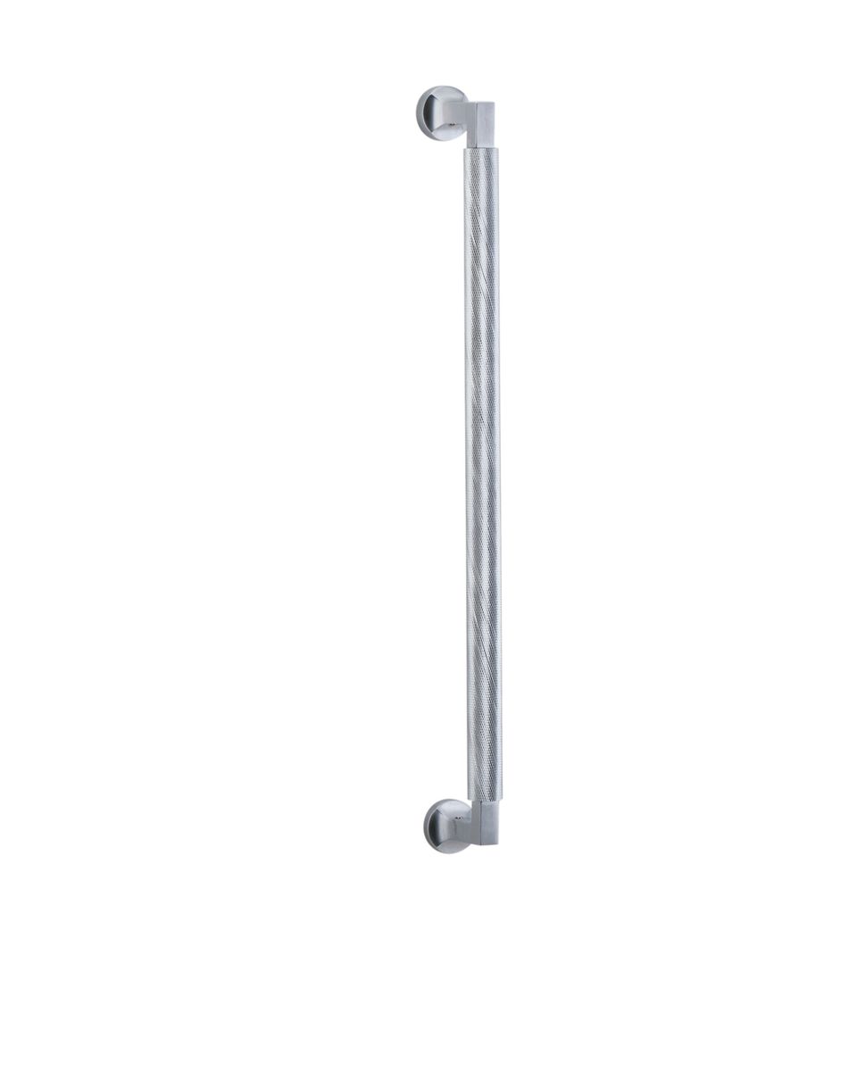 9435 - Brunswick Pull Handle - 450mm - Brushed Chrome
