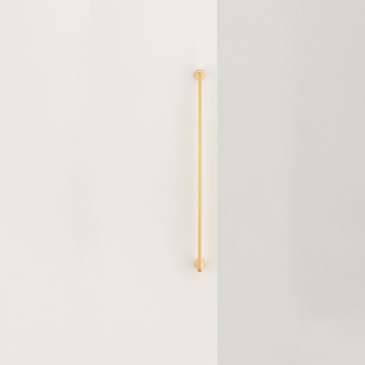 21309 - Baltimore Pull Handle - 600mm - Satin Nickel