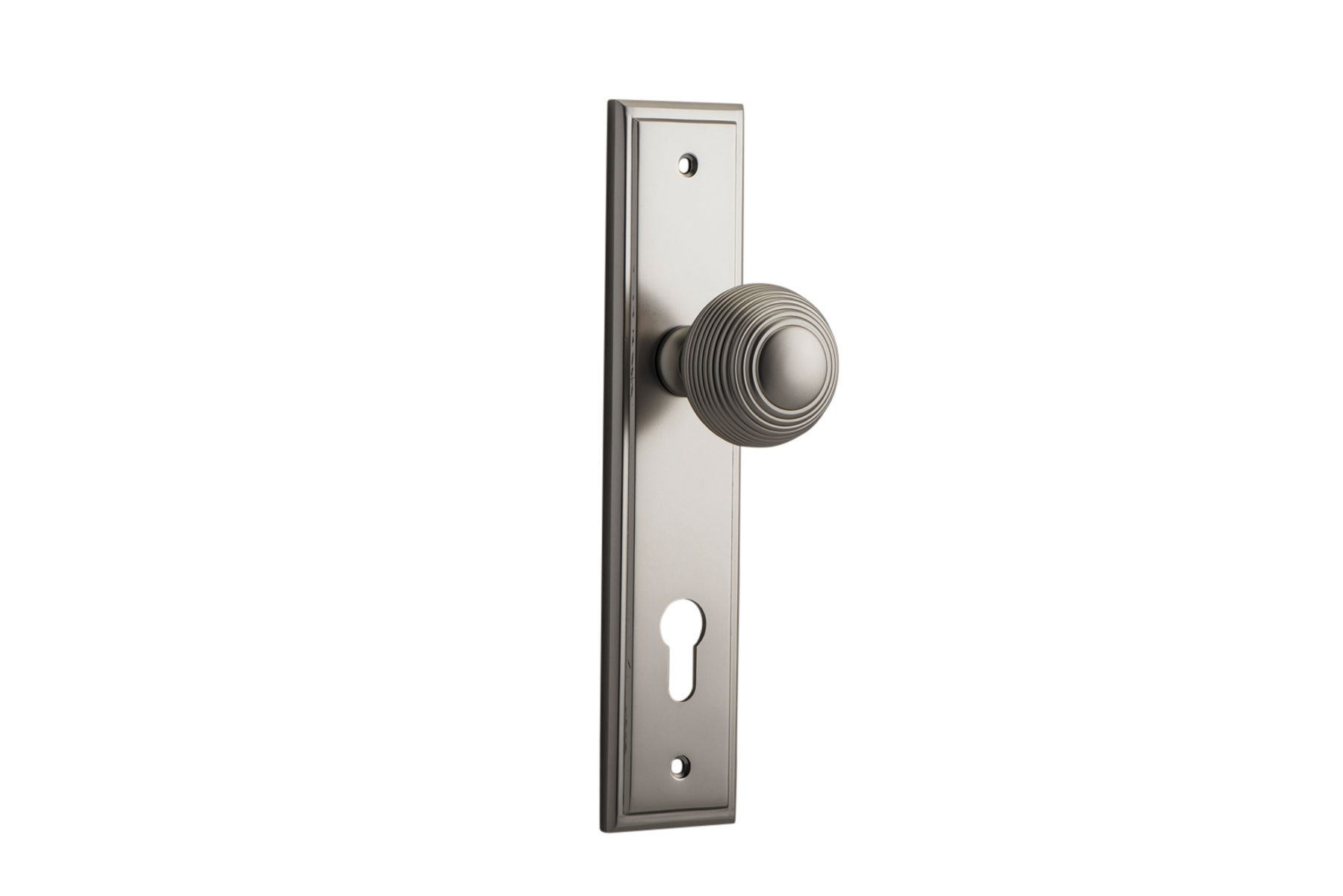 14842E85 - Guildford Knob - Stepped Backplate - Satin Nickel - Entrance