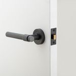 20623 - Helsinki Lever - Round Rose - Matt Black - Passage