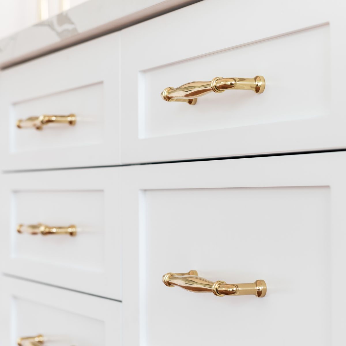 21070 - Sarlat Cabinet Pull - CTC160mm - Polished Brass