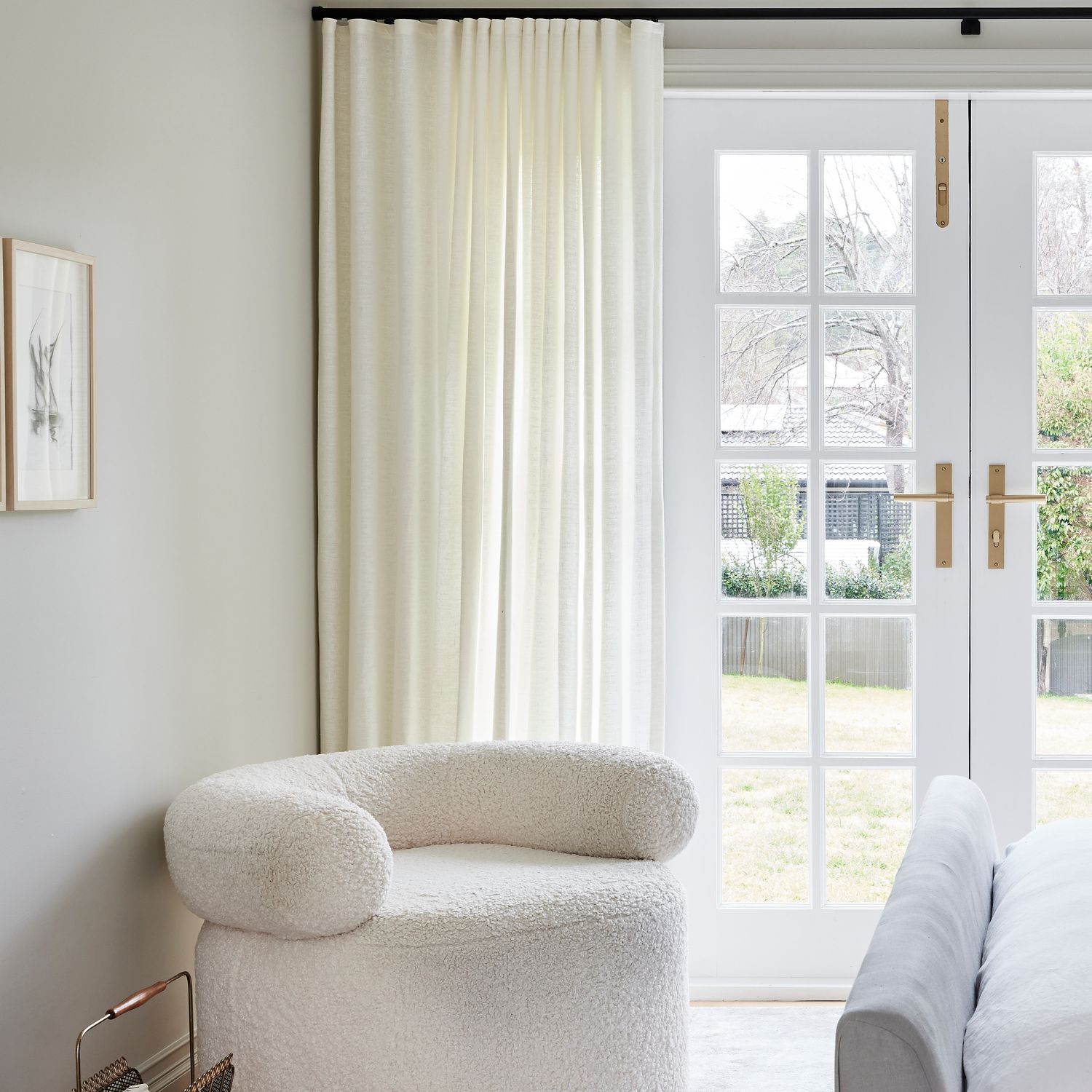 15396 - Helsinki Lever - Rectangular Backplate - Brushed Brass - Passage