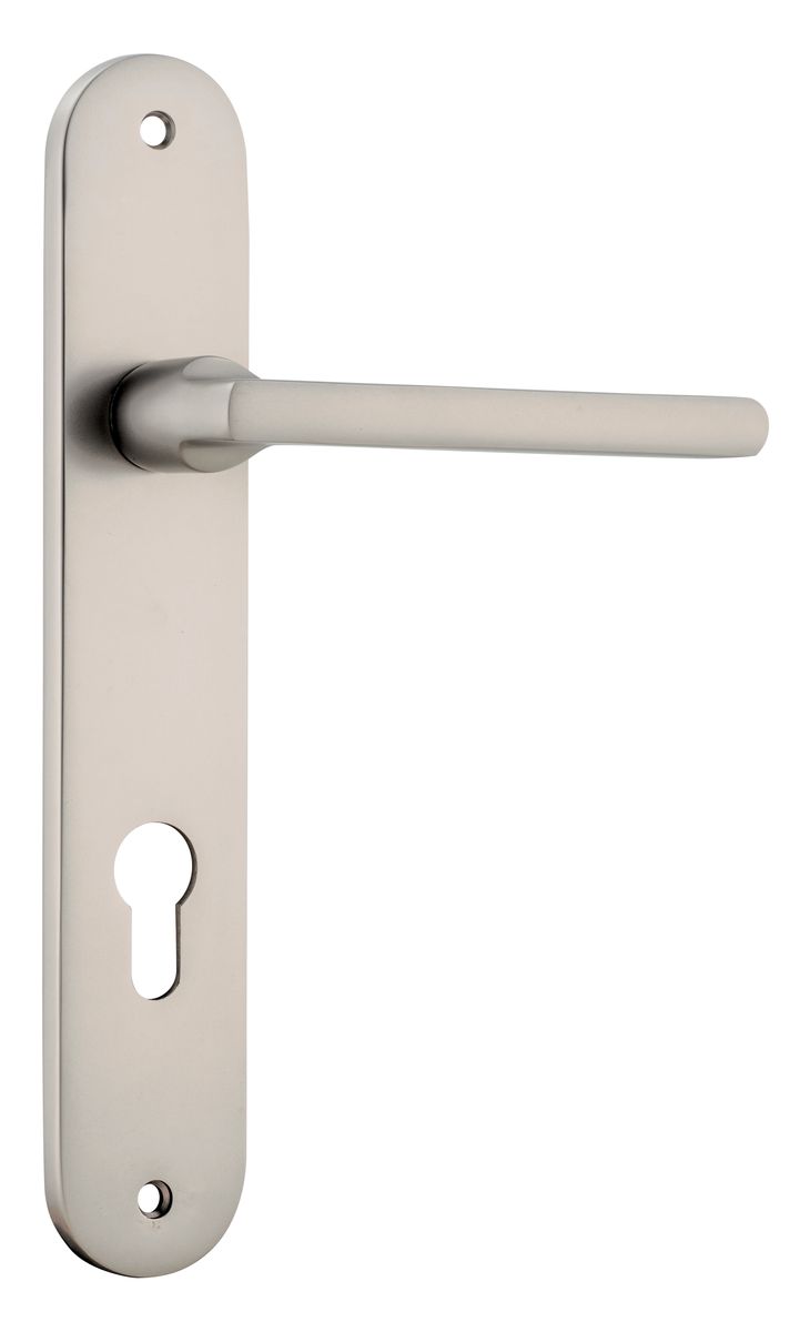 14726E85 - Baltimore Lever - Oval Backplate - Satin Nickel - Entrance