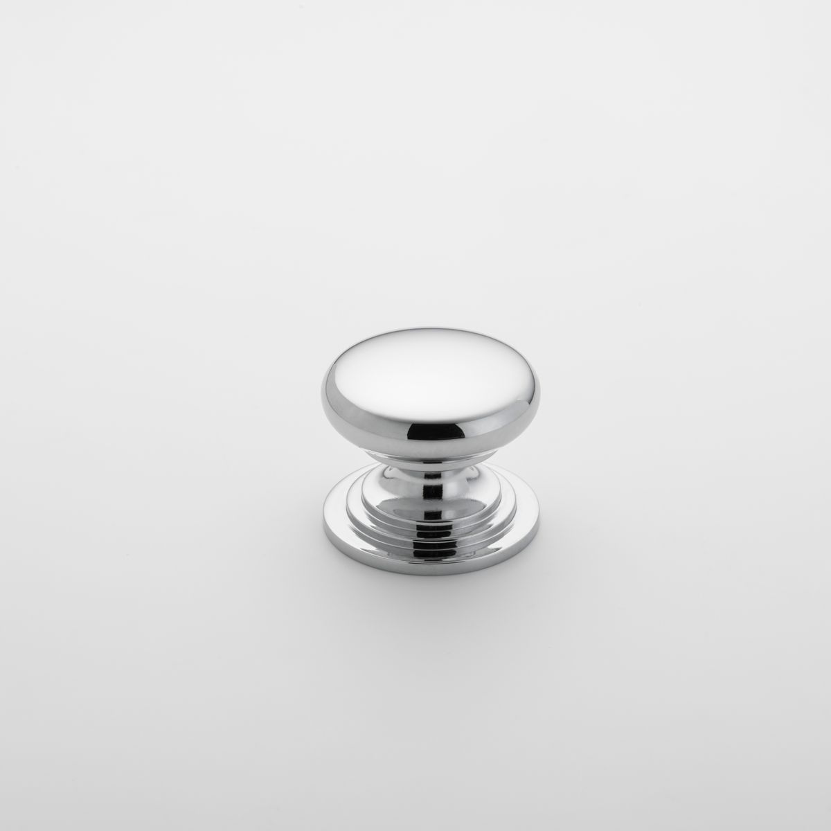 0566 - Sarlat Cupboard Knob - P27xD32mm - Polished Chrome