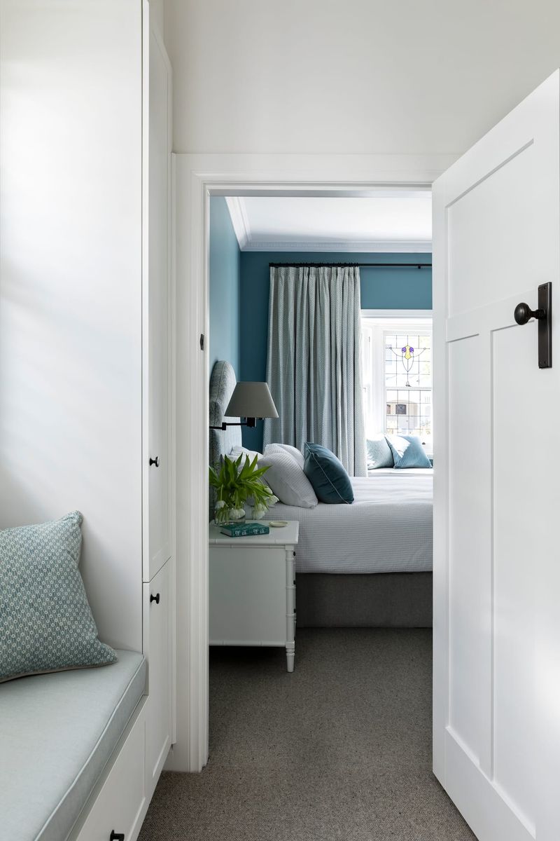 Flat Cupboard Knob - D32xP23mm