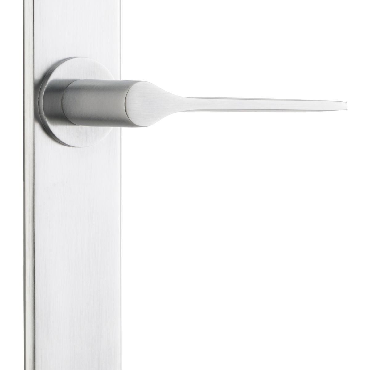 12258 - Como Lever - Chamfered Backplate - Brushed Chrome - Passage