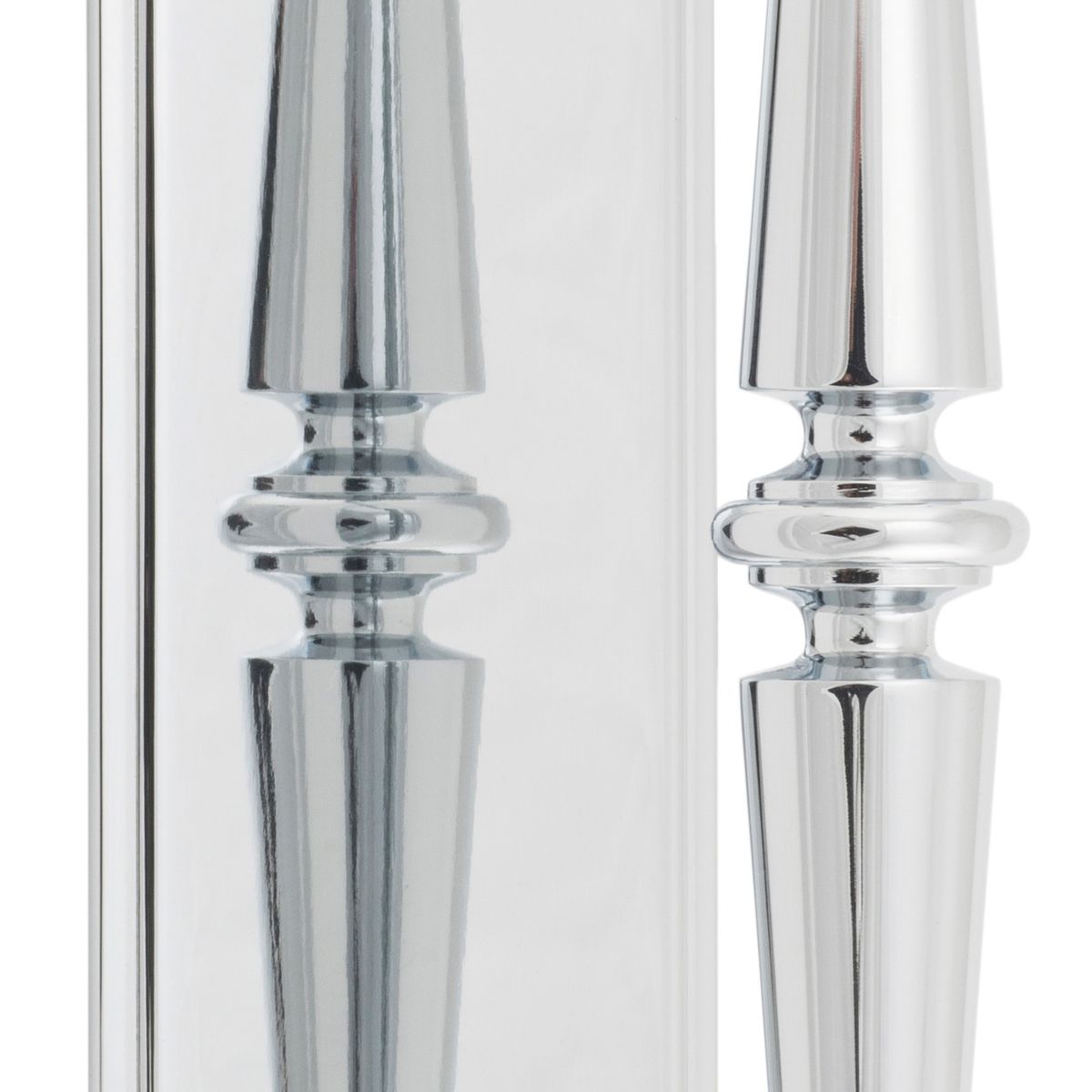 9344 - Sarlat Pull Handle on Backplate - Polished Chrome