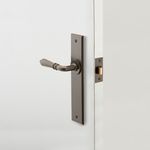 10780 - Sarlat Lever - Chamfered Backplate - Signature Brass - Passage