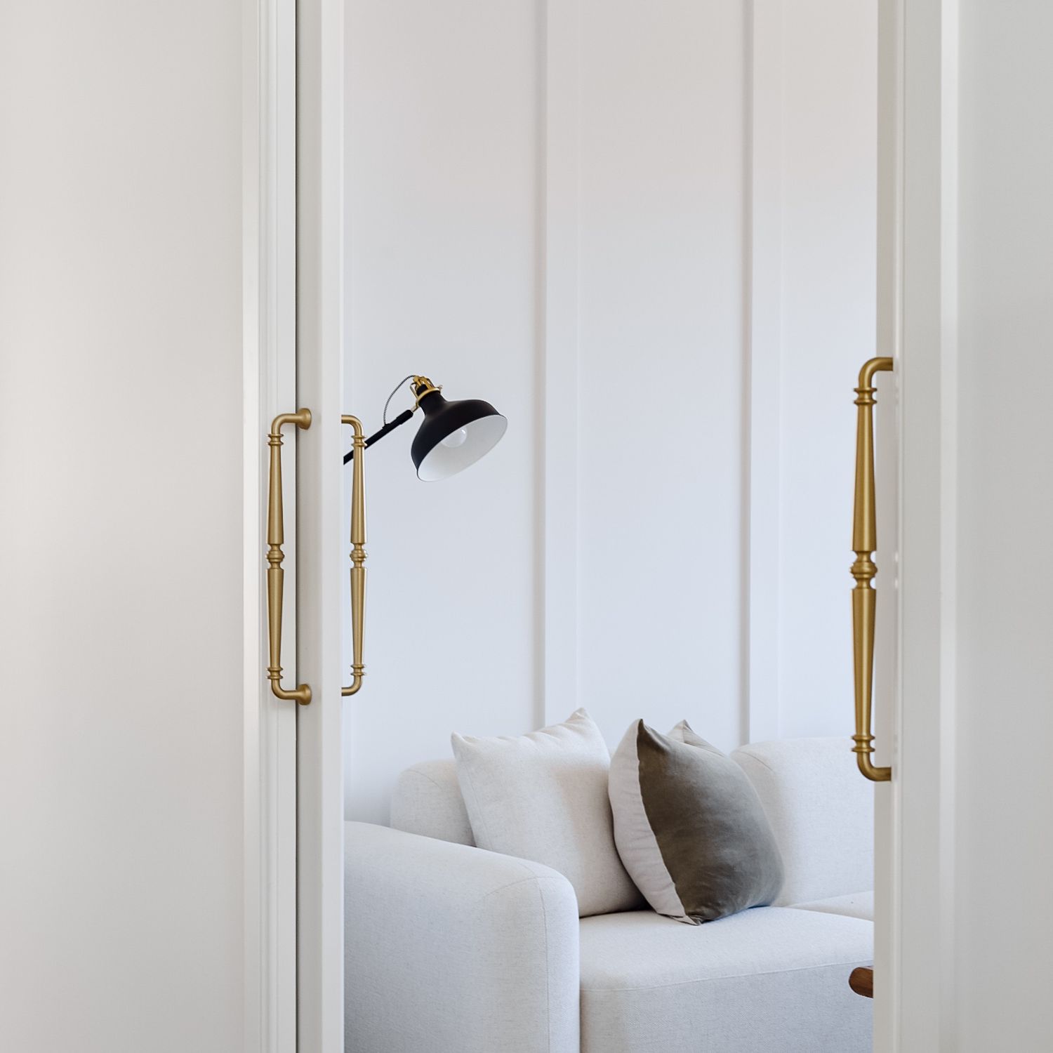 17102KENTR60KK - Sarlat Pull Handle - 600mm Entrance Kit with Separate High Security Lock - Brushed Gold PVD - Entrance