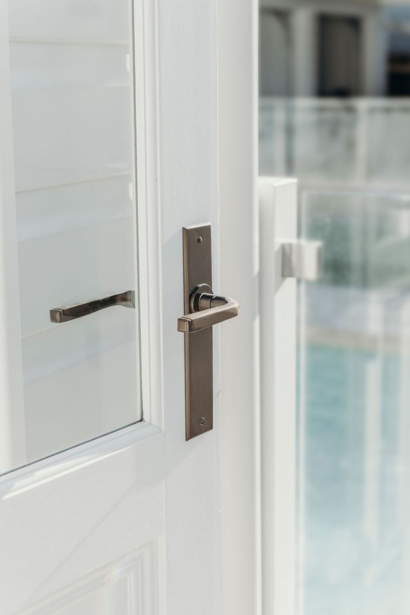 10788 - Annecy Lever - Chamfered Backplate - Signature Brass - Passage