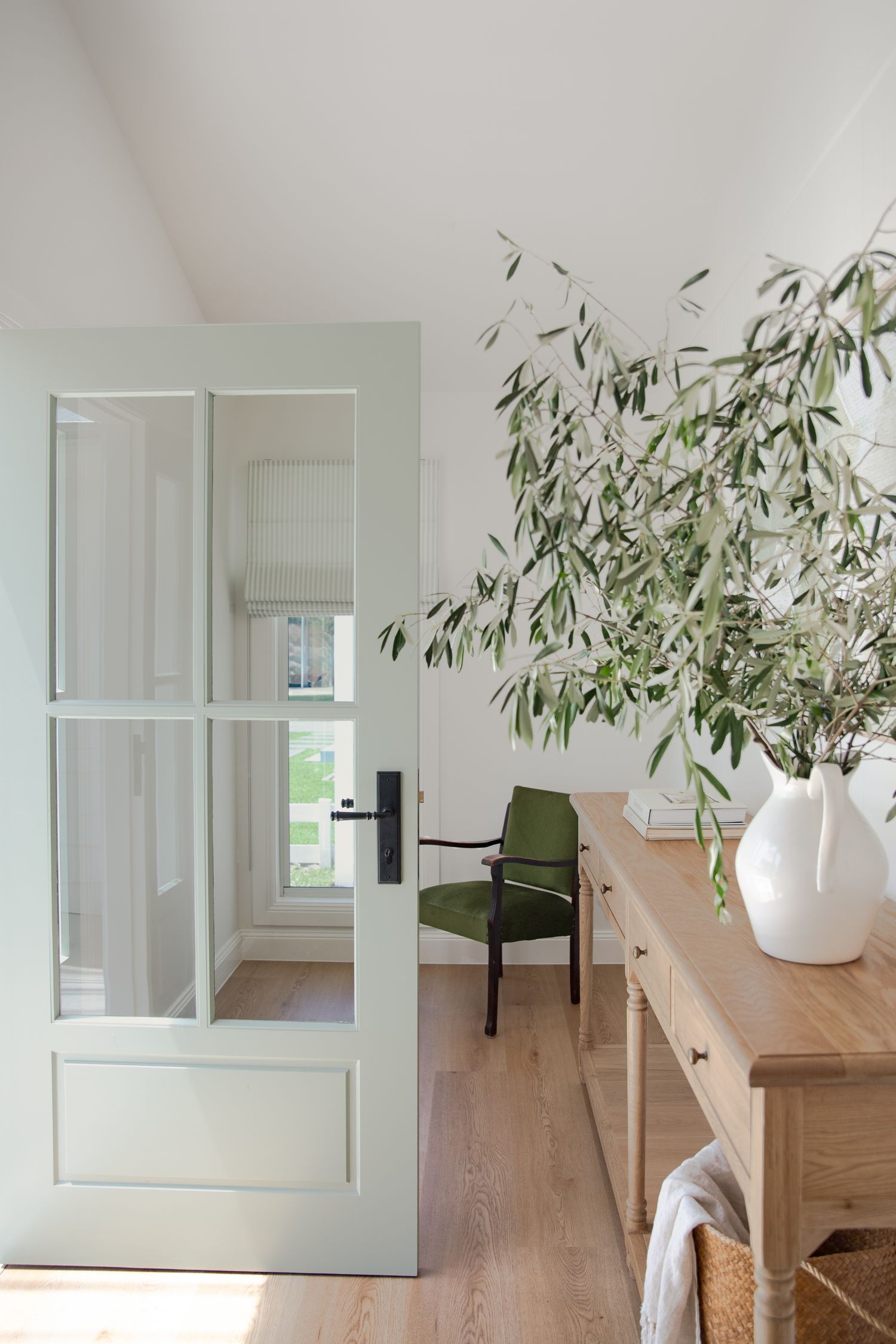 13206KENTR60KT - Verona Lever - Rectangular Backplate Entrance Kit with High Security Lock - Brushed Brass - Entrance