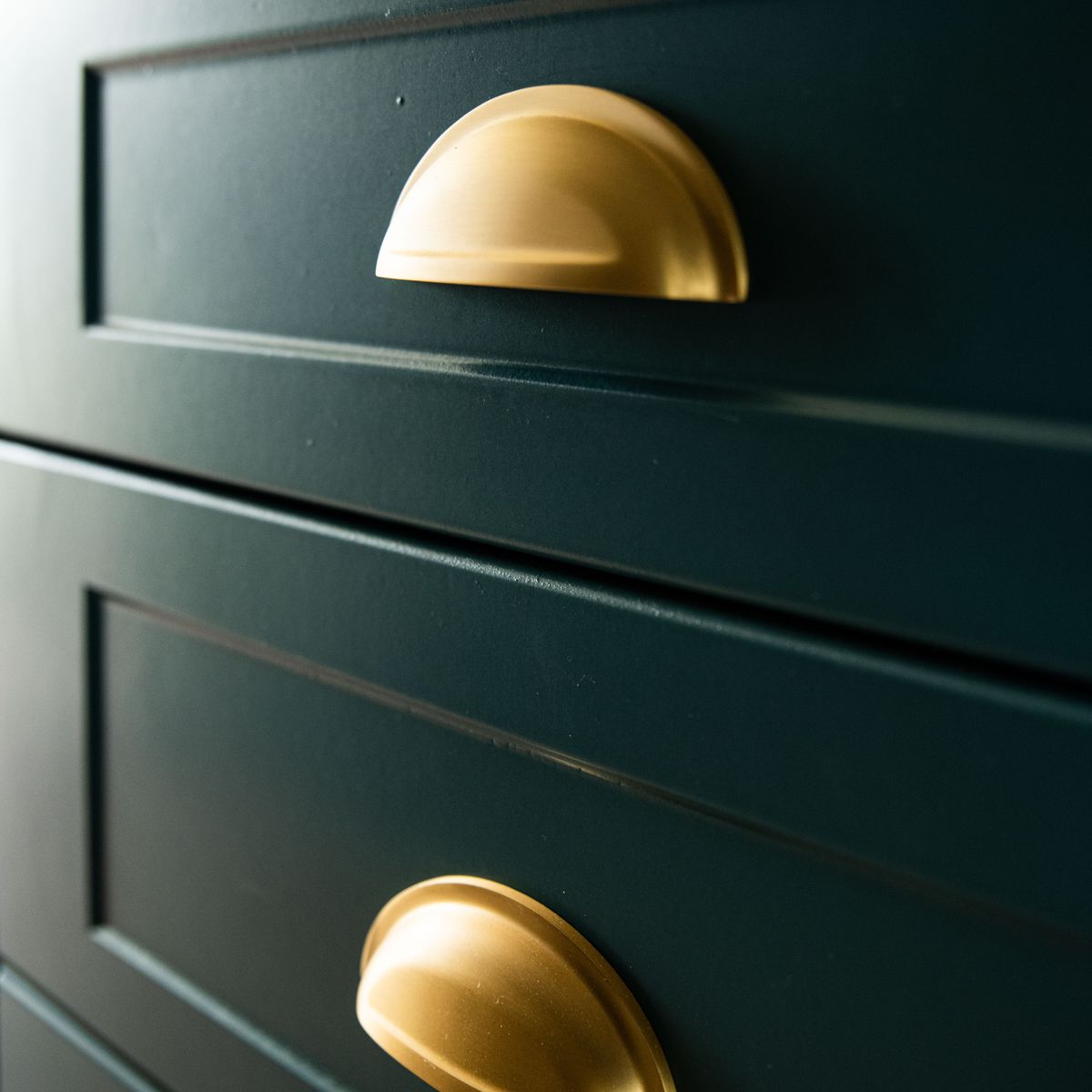 17103 - Sarlat Drawer Pull - Brushed Gold PVD