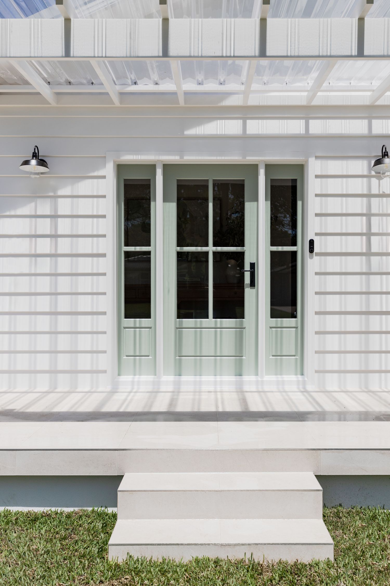 13206KENTR60KT - Verona Lever - Rectangular Backplate Entrance Kit with High Security Lock - Brushed Brass - Entrance