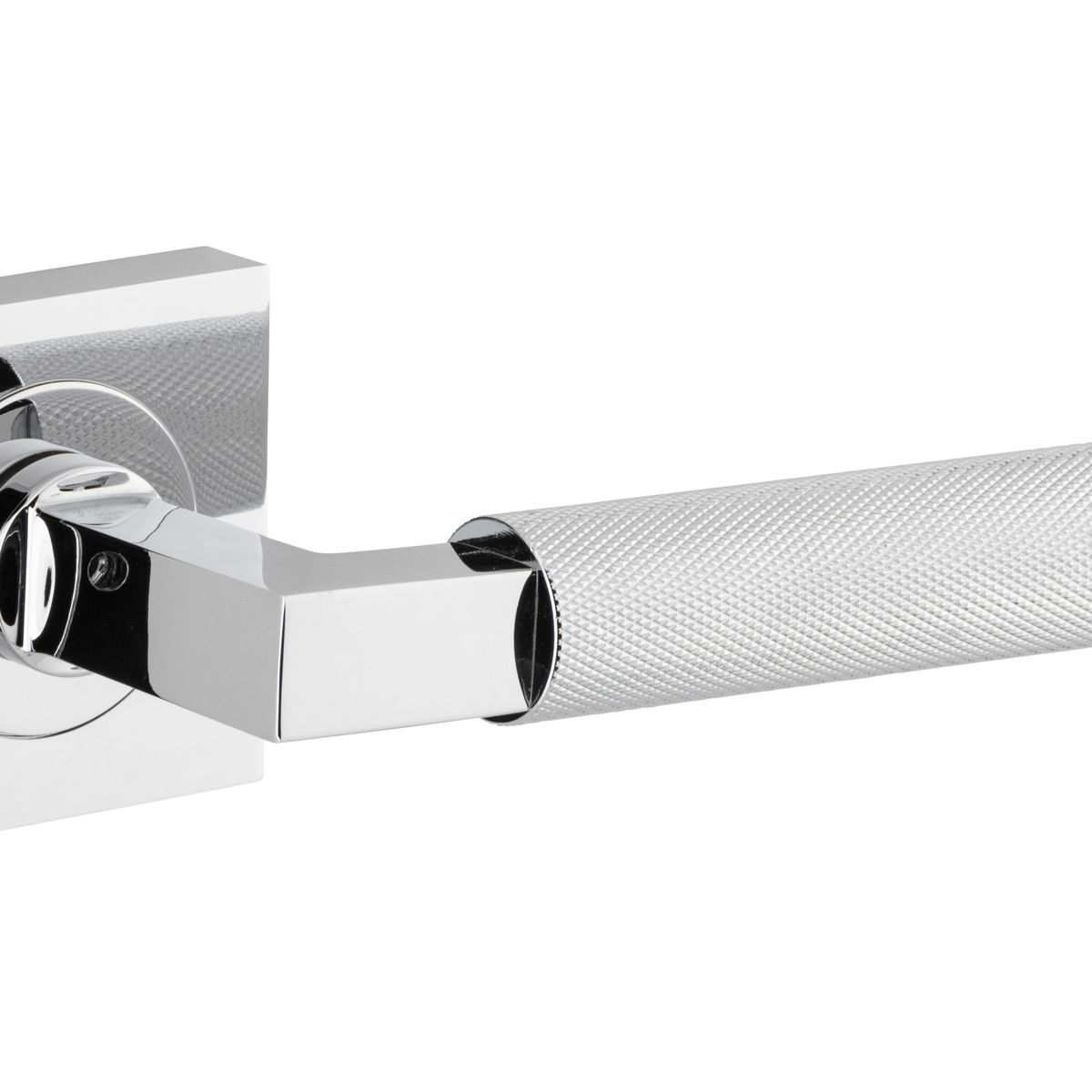 0424 - Brunswick Lever - Square Rose - Polished Chrome - Passage