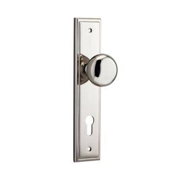 Cambridge Knob - Stepped Backplate