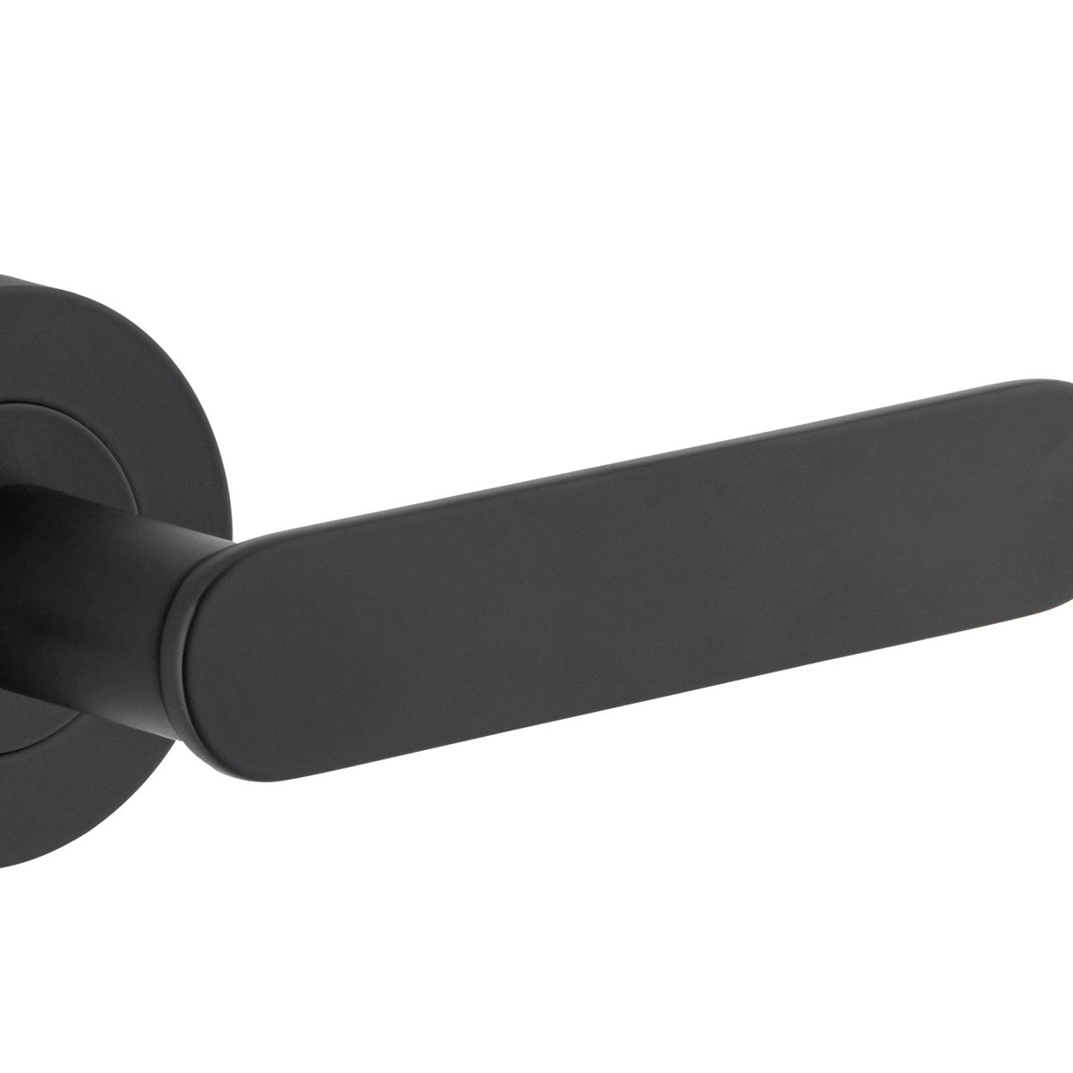 0333KIBPRIV60 - Bronte Lever - Round Rose Privacy Kit (Inbuilt Privacy) - Matt Black - Privacy