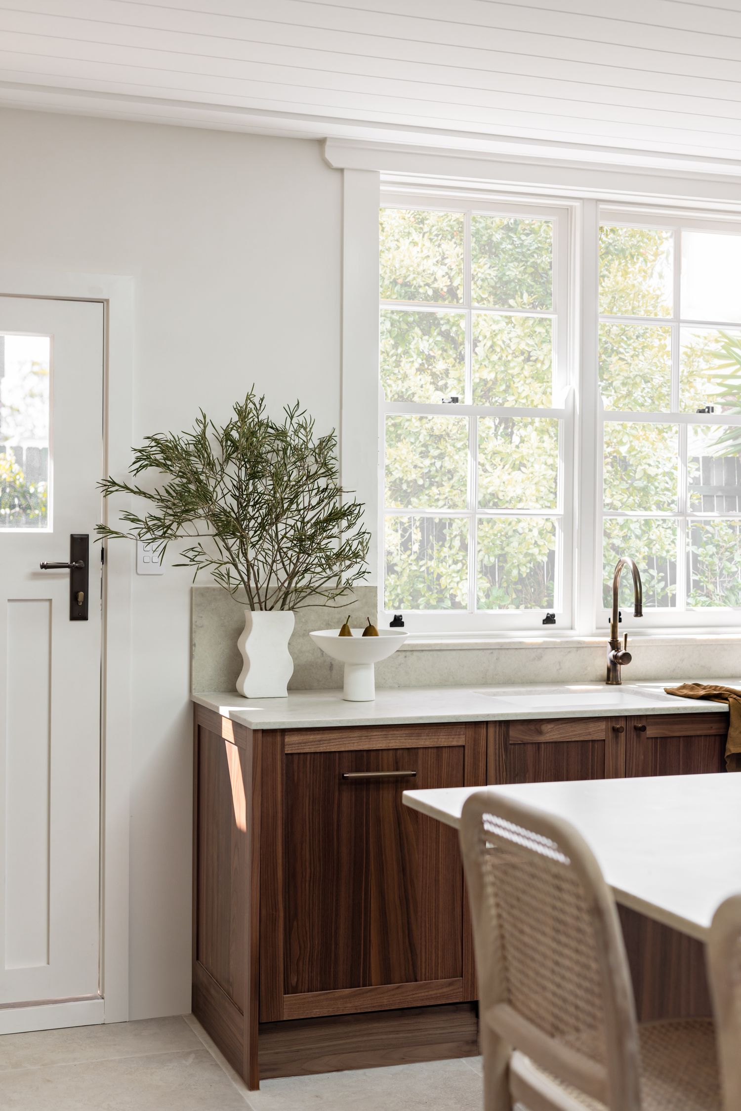 14242 - Verona Lever - Stepped Backplate - Polished Nickel - Passage