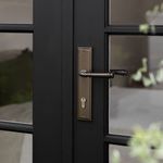 10742E85 - Verona Lever - Stepped Backplate - Signature Brass - Entrance