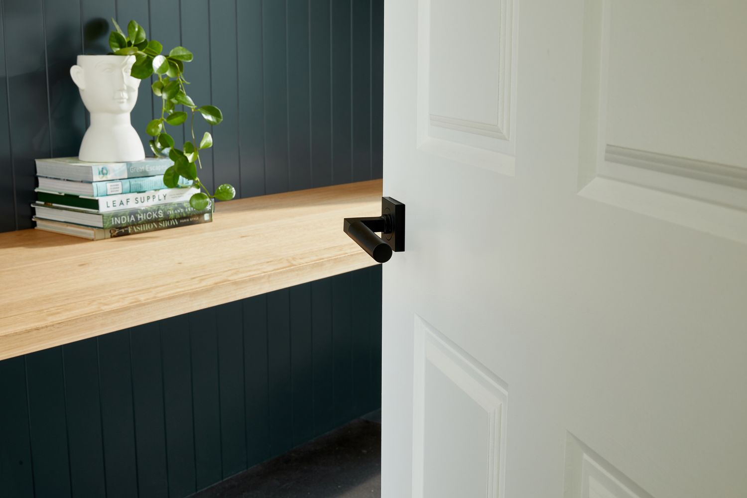 0464KIBPRIV60 - Berlin Lever - Square Rose Privacy Kit (Inbuilt Privacy) - Brushed Brass - Privacy