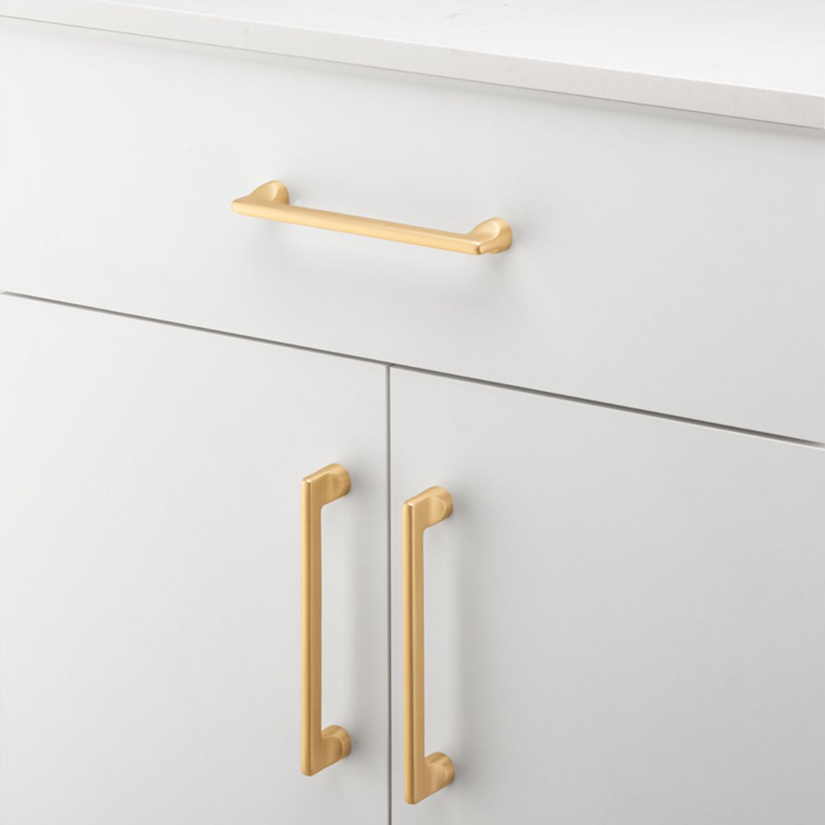 20891 - Baltimore Cabinet Pull - CTC160mm - Signature Brass