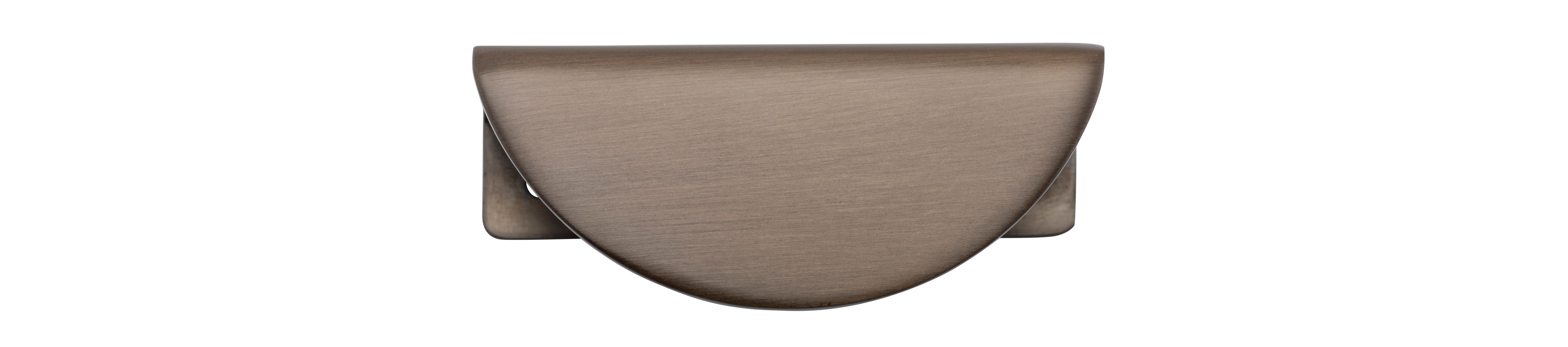 20931 - Osaka Lip Drawer Pull - Signature Brass