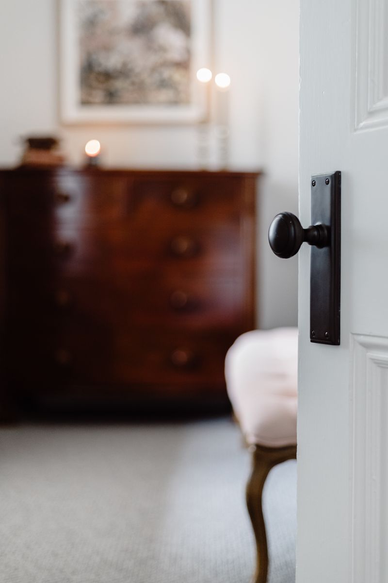 Milton Door Knob - Long Backplate Entrance Set with High Security Lock ...
