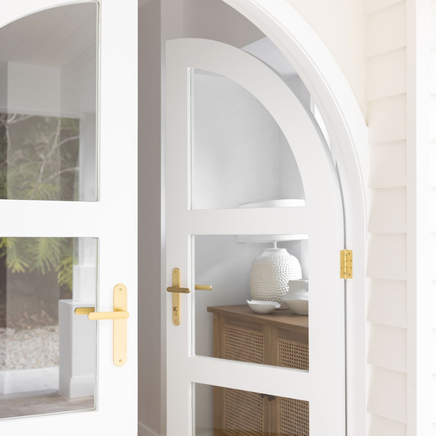 10864KPRIV60 - Osaka Lever - Oval Backplate Privacy Kit with Privacy Turn - Signature Brass - Privacy