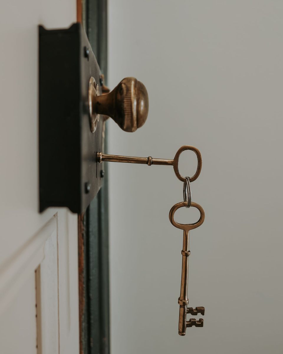 Carpenters Lock - Left Hand