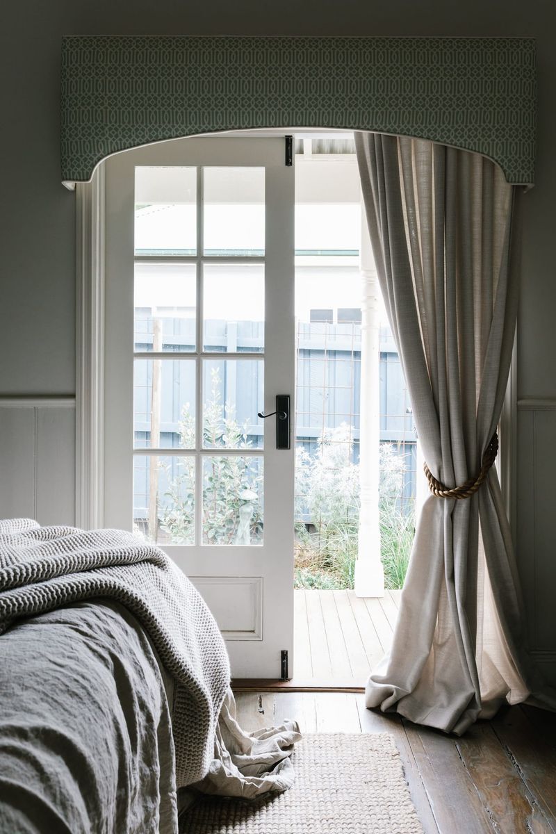 Milton Lever - Long Backplate