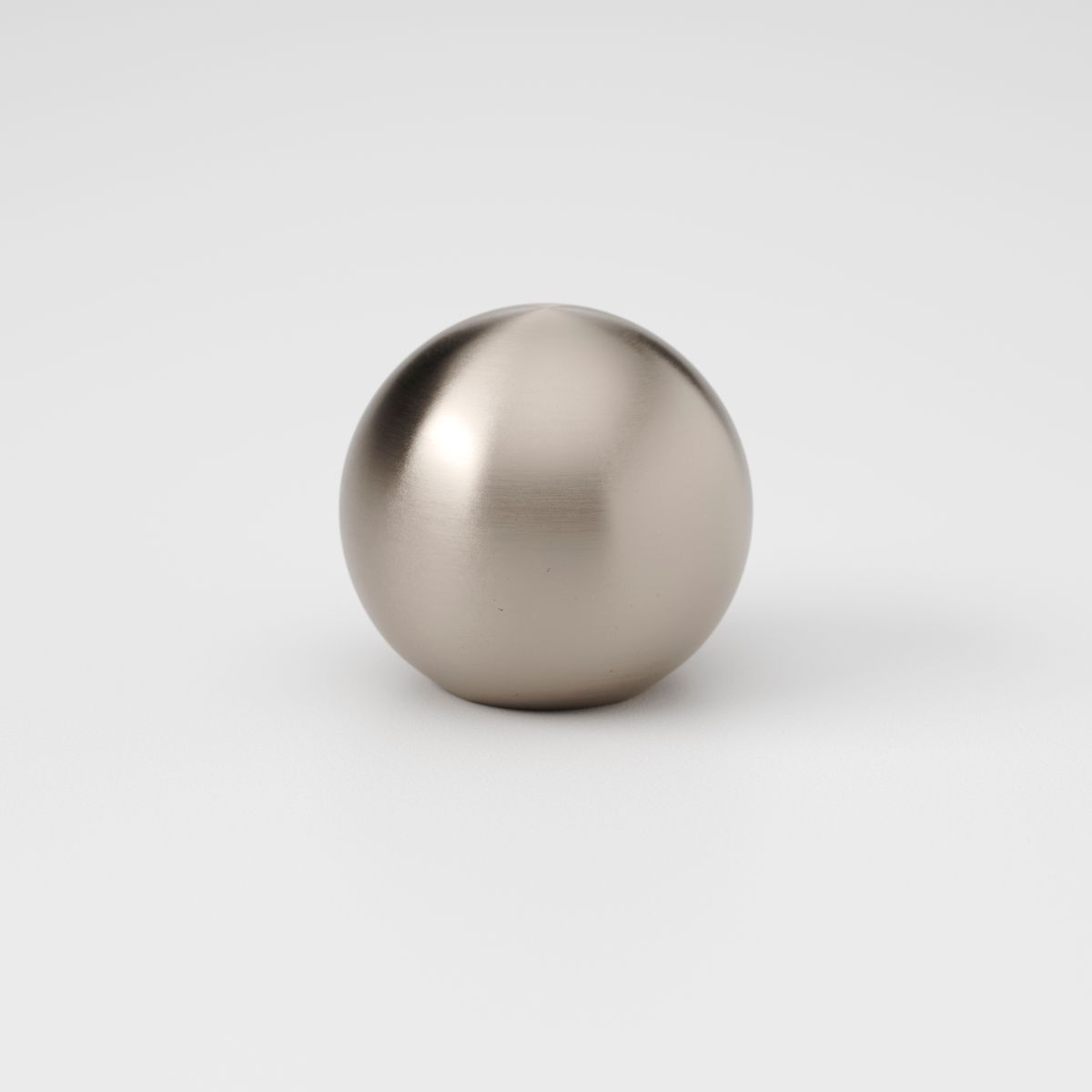 24095 - Puerto Cupboard Knob P35xD38mm - Satin Nickel