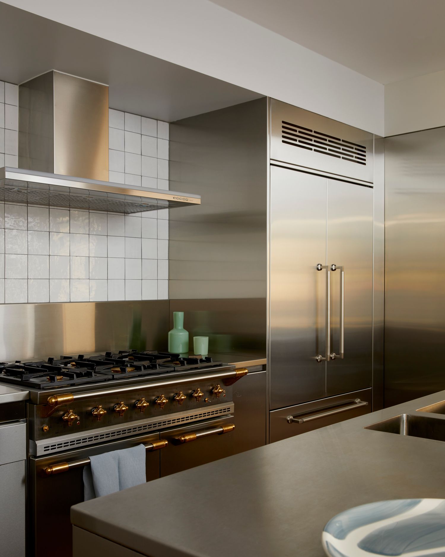 0480KENTR60KK - Berlin Pull Handle - 600mm Entrance Kit with Separate High Security Lock - Polished Brass - Entrance