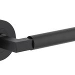 0343KIBPRIV60 - Berlin Lever - Round Rose Privacy Kit (Inbuilt Privacy) - Matt Black - Privacy