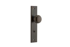 10946 - Cambridge Knob - Chamfered Backplate - Signature Brass - Passage