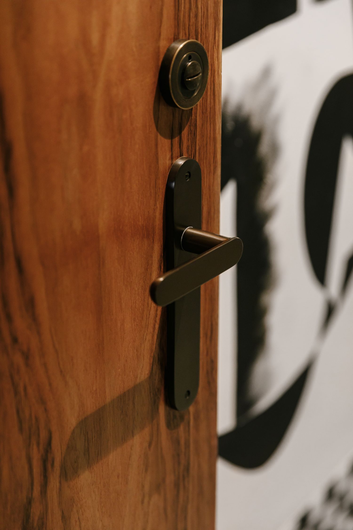 12264KPASS60 - Bronte Lever - Oval Backplate Passage Kit - Brushed Chrome - Passage