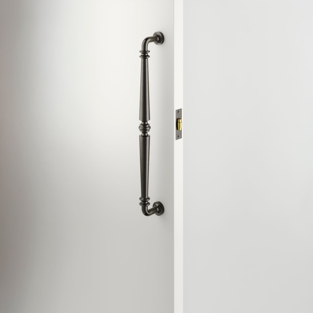 21857 - Roller Latch with Face Plate and Striker - Distressed Nickel