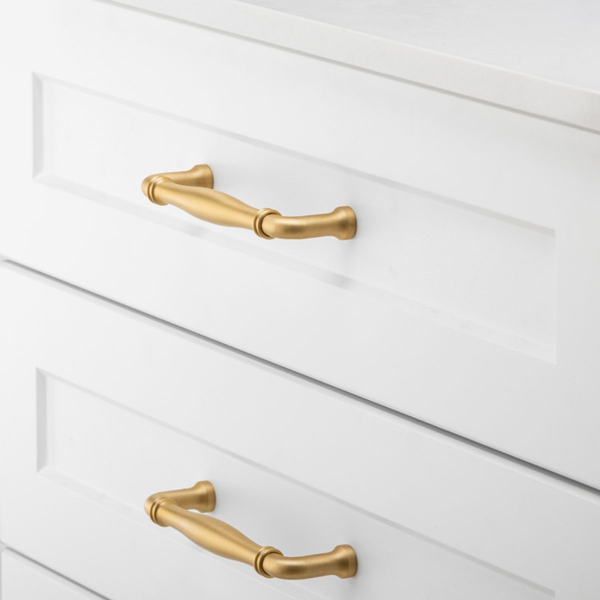 21071 - Sarlat Cabinet Pull - CTC160mm - Signature Brass
