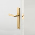 15380 - Copenhagen Lever - Chamfered Backplate - Brushed Brass - Passage